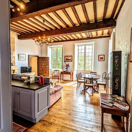 Centrally Located Sarlat Apartment With Medieval Town Views Kültér fotó